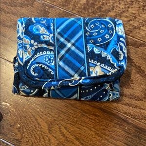 VERS BRADLEY WALLET!! (Matching purse available)